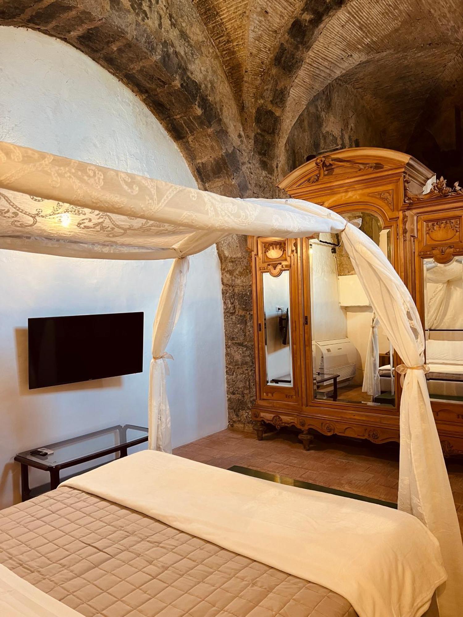 Puleera Boutique Hotel Giarre Kültér fotó